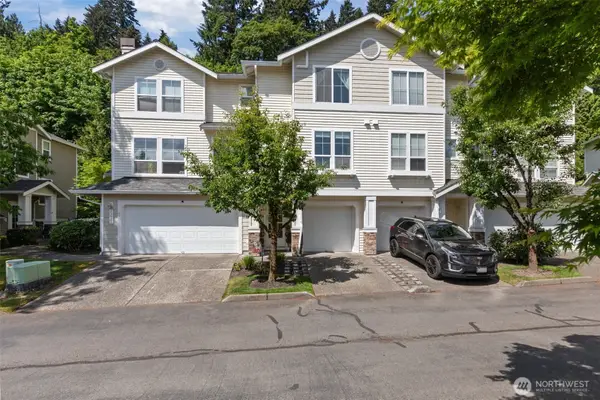 21919 39th Place S #10-2, Kent, WA 98032