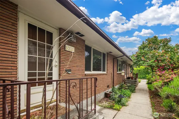 3207 NW 64th Street, Seattle, WA 98107