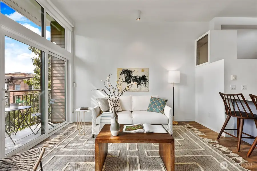 410 13th Avenue E #PH 3, Seattle, WA 98102 - #2