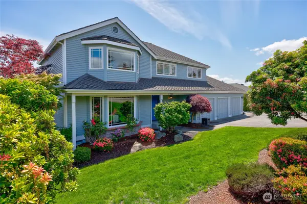 7966 Emery Boulevard Nw, Silverdale, WA 98383