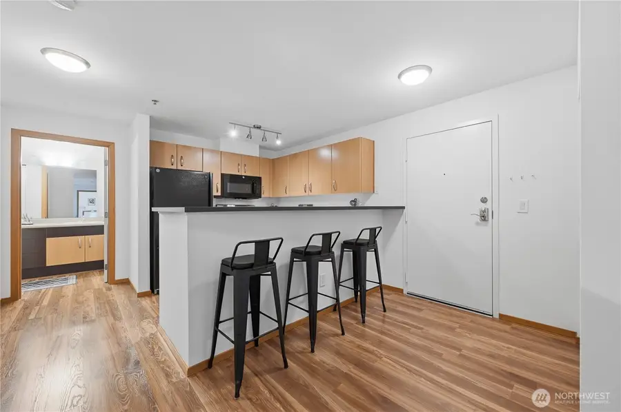 4020 Aurora Avenue N #304, Seattle, WA 98103 - #3