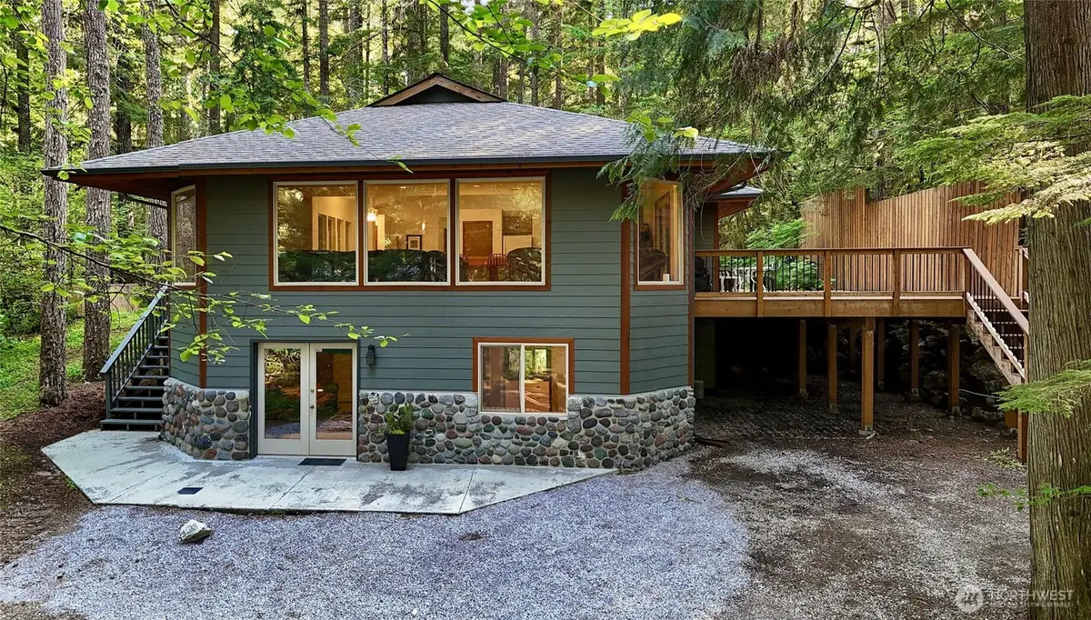 6929 Baker Circle, Deming, WA 98244 - #1