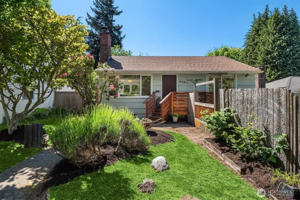 4007 49th Avenue Sw, Seattle, WA 98116