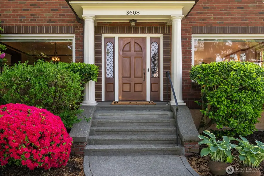 3608 43rd Avenue Ne, Seattle, WA 98105 - #2