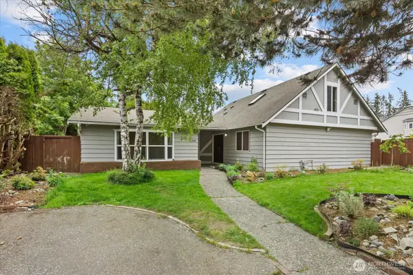 5205 173rd Place Sw, Lynnwood, WA 98037