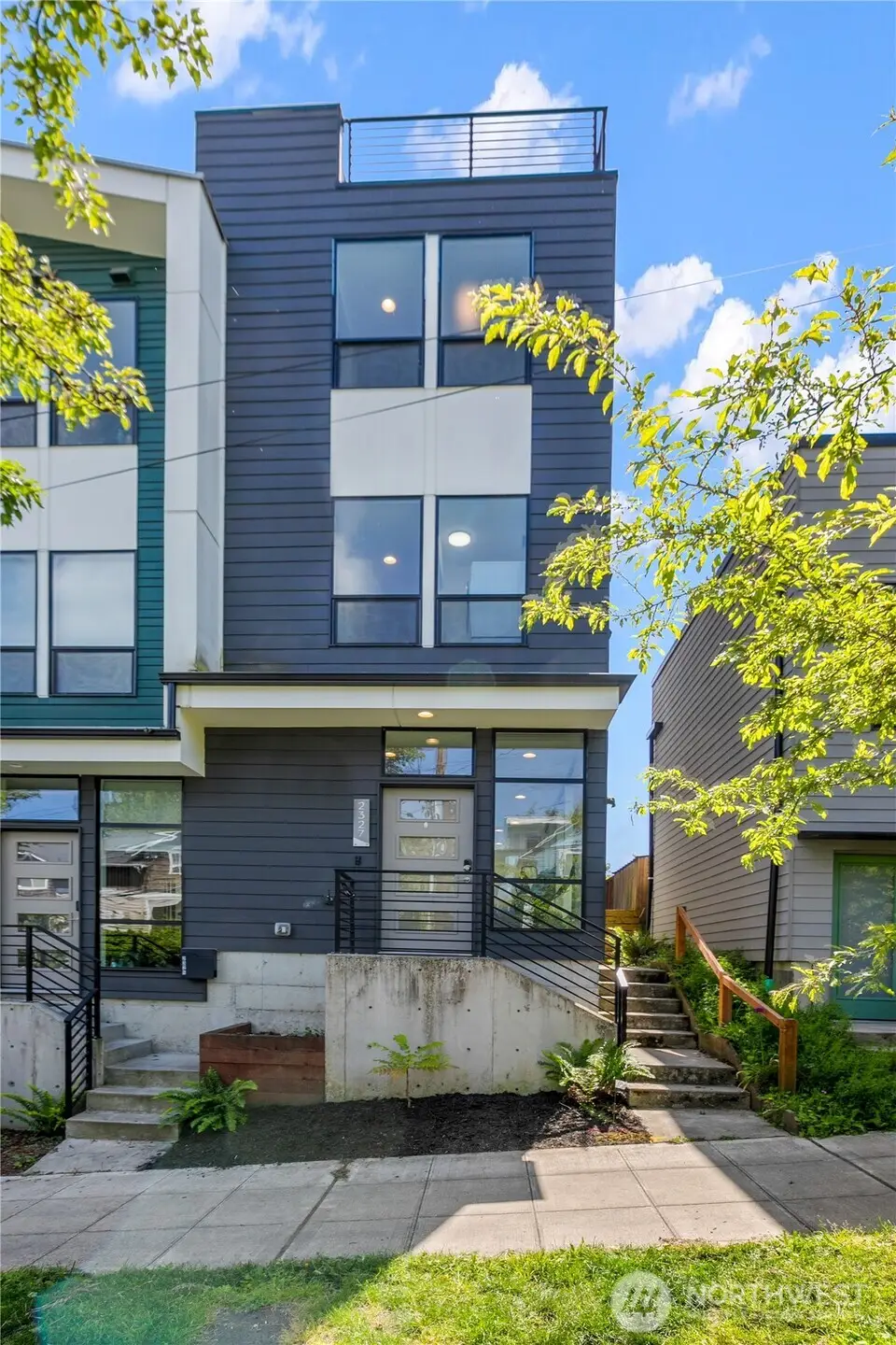2327 E Denny Way, Seattle, WA 98122 - #1