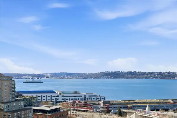 2929 1st Avenue #808, Seattle, WA 98121