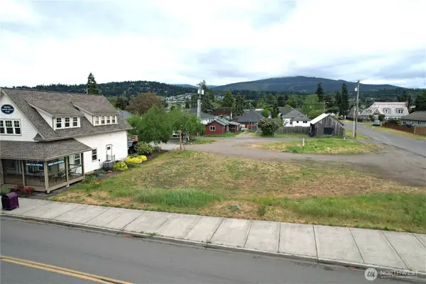177 W Bell Street #11, Sequim, WA 98382