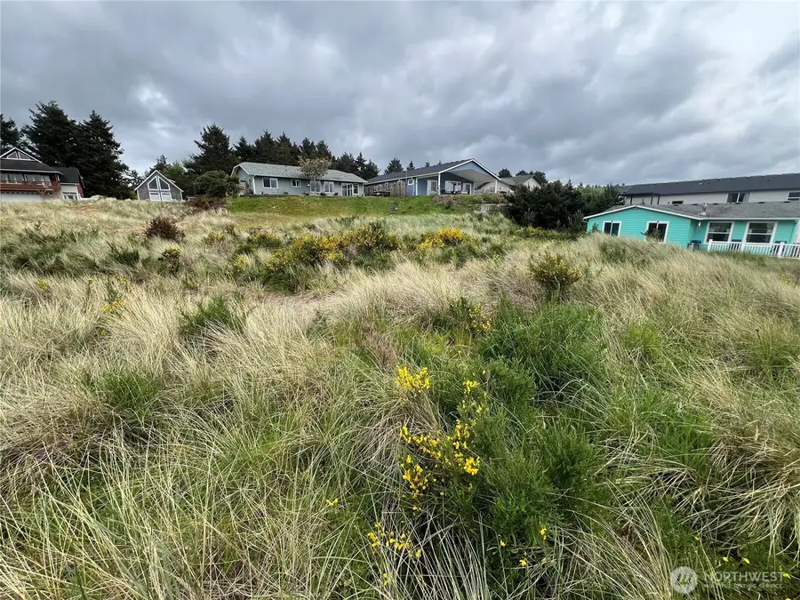 32900 & 32808 I Street #3 & 4, Ocean Park, WA 98640 - #3