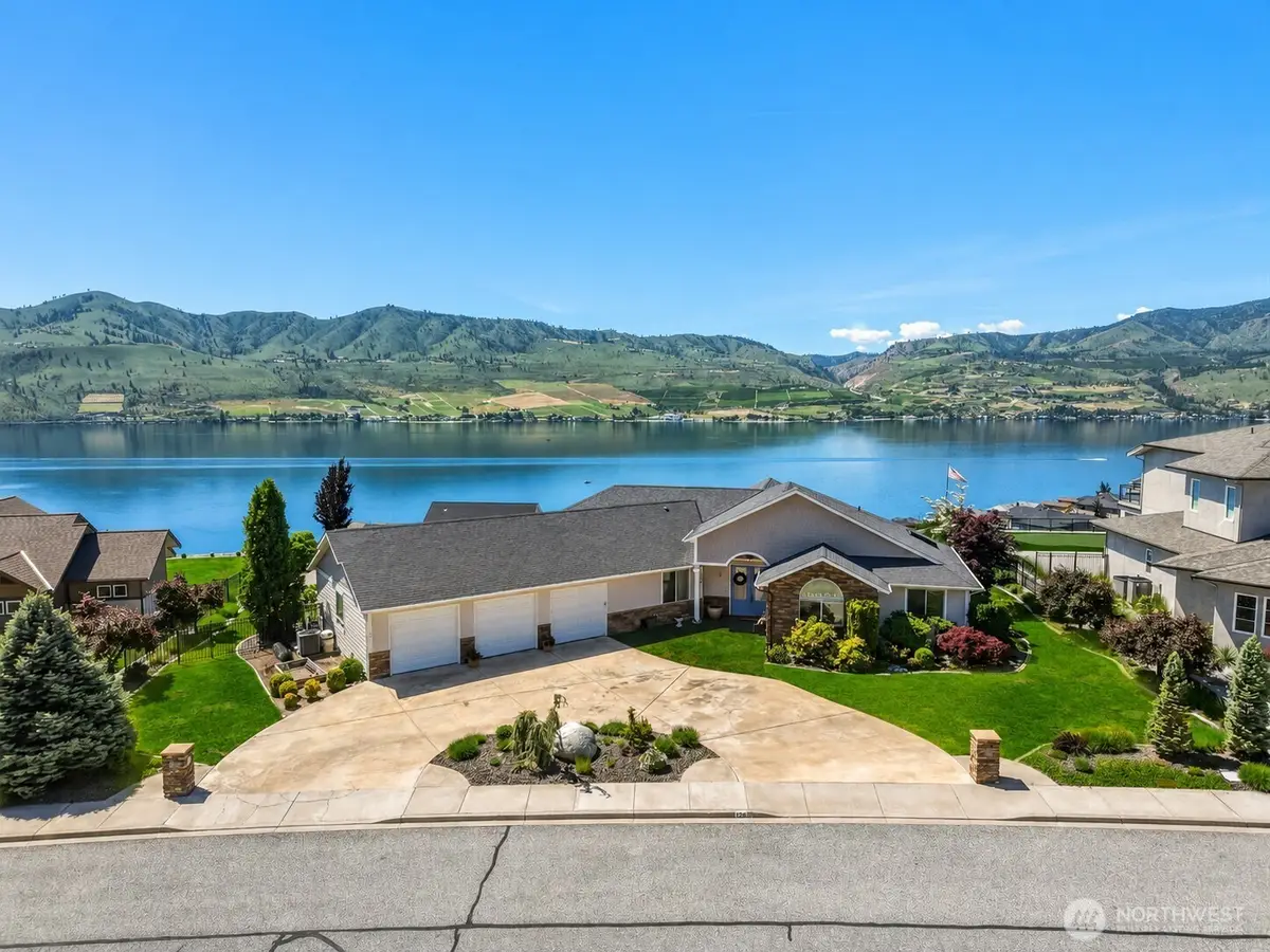 124 Waterview Drive, Chelan, WA 98816 - #1
