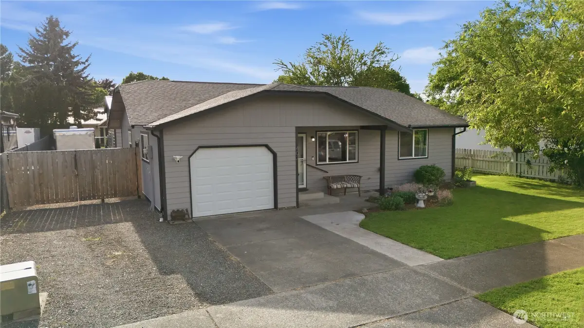 402 Johnson Street, Enumclaw, WA 98022 - #1