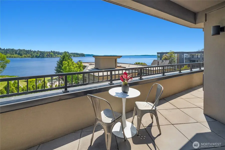 9123 NE Juanita Drive #205, Kirkland, WA 98034 - #3