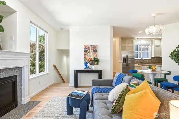 6551 5th Avenue Ne #B, Seattle, WA 98115