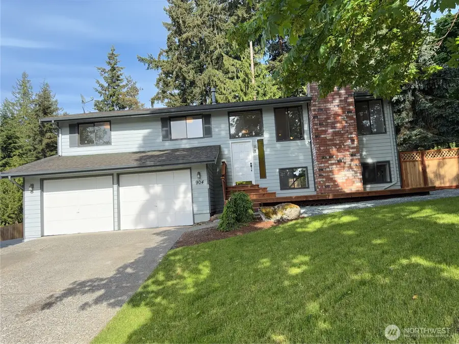 904 N Waugh Road, Mount Vernon, WA 98273 - #2
