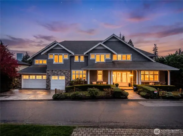 10021 Ne 16th Place, Bellevue, WA 98004