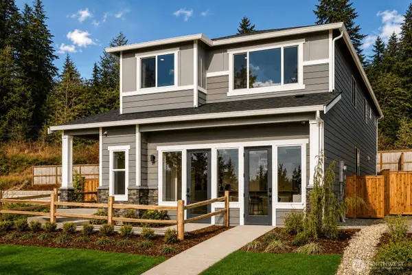 2016 NE Norseman Way, Poulsbo, WA 98370