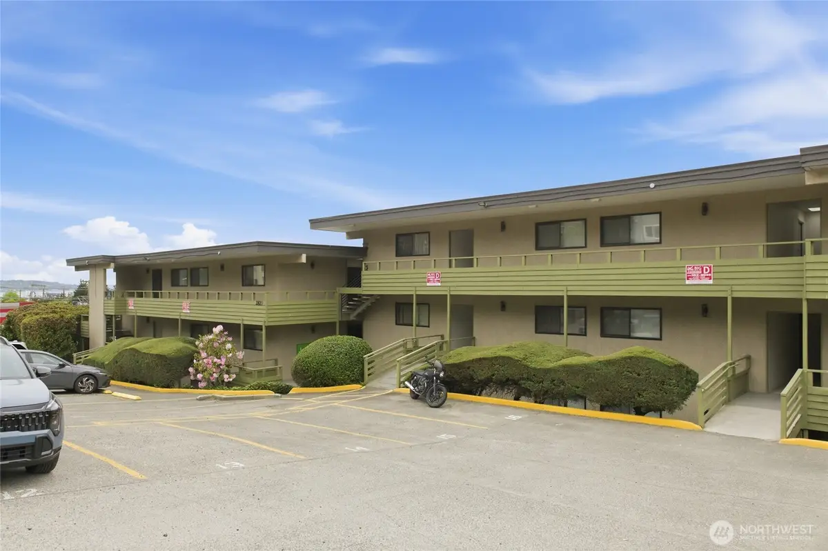 2820 15th Avenue W, Seattle, WA 98119 - #1
