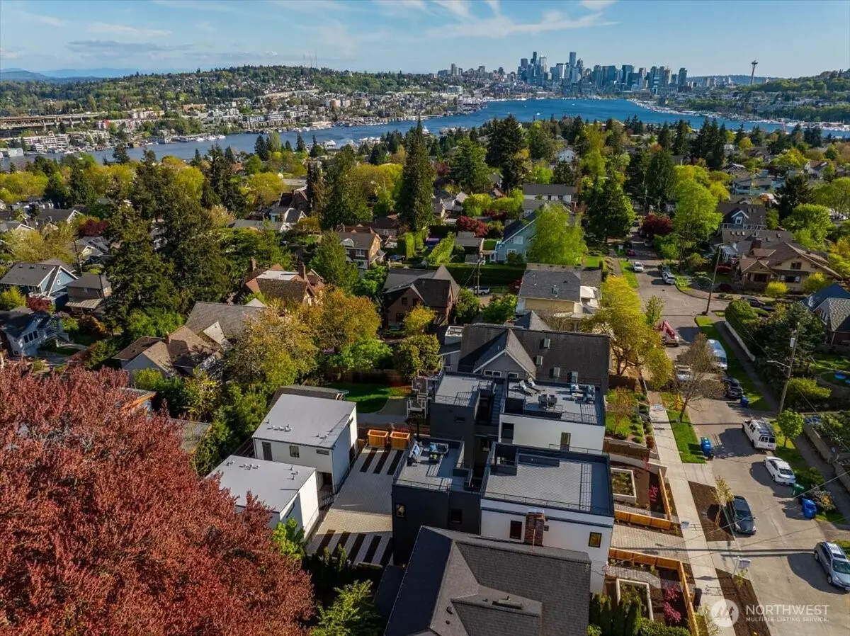 4120 Burke Avenue N, Seattle, WA 98103 - #1