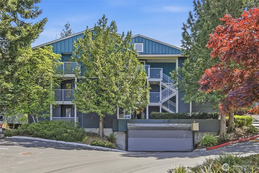 300 N 130th Street W #2205, Seattle, WA 98133 - #2