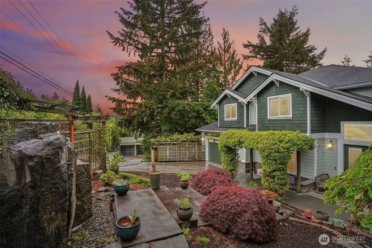 13128 SE Newport Way, Bellevue, WA 98006 - #1