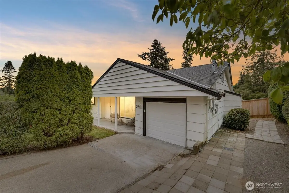 2701 NE 110th Street #A, Seattle, WA 98125 - #1