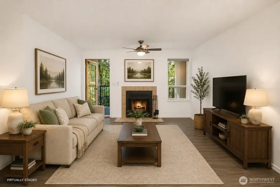 13717 Linden Avenue N #221, Seattle, WA 98133 - #2