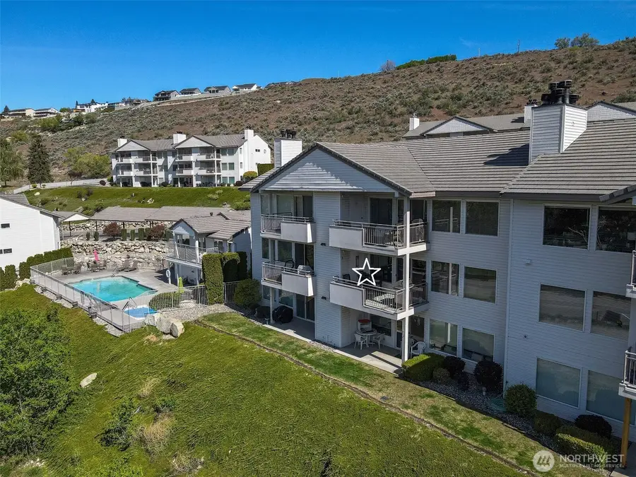 808 W Manson Highway #B203, Chelan, WA 98816 - #2