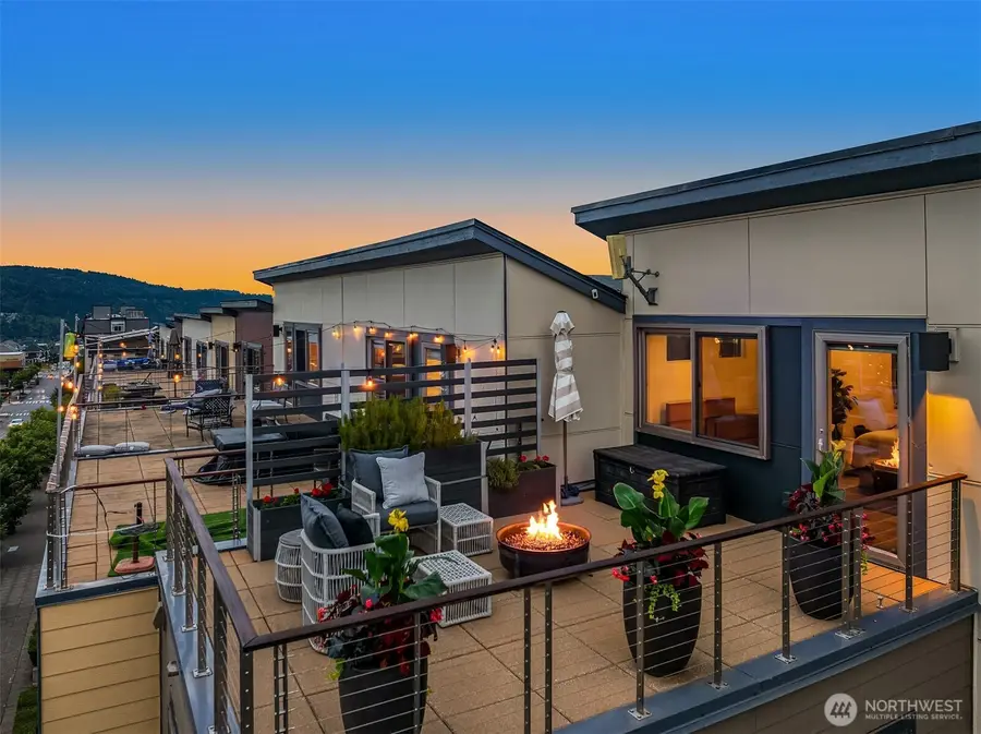 998 NE High Street #12, Issaquah, WA 98029 - #3