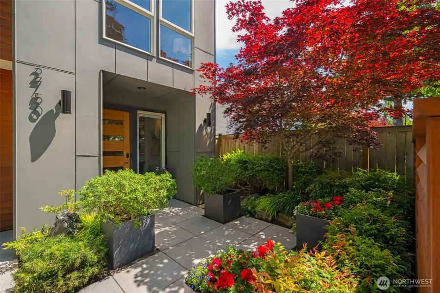 2750 Belvidere Avenue Sw, Seattle, WA 98126 - #3