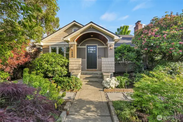 1545 NE 76th Street, Seattle, WA 98115