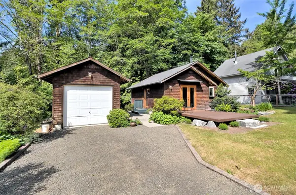 31 Spar Tree Drive, Tahuya, WA 98588