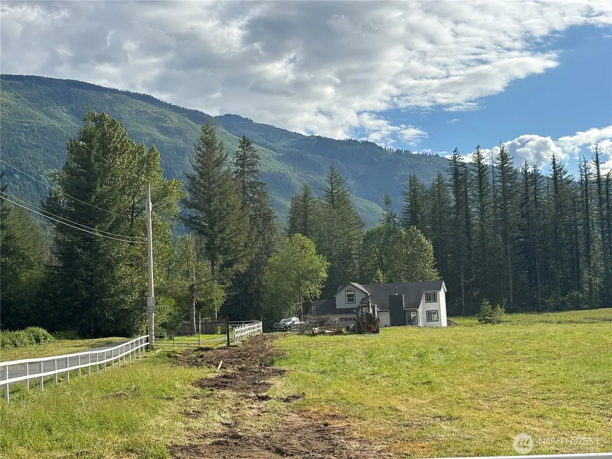 40716 Dorman Road, Gold Bar, WA 98251 - #1
