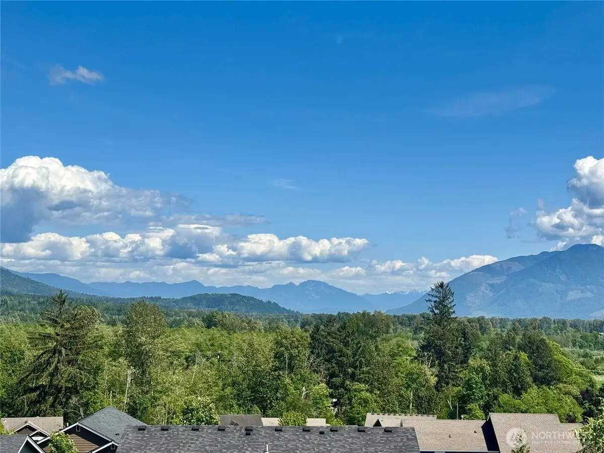 1305 Cascadia Drive, Sedro Woolley, WA 98284 - #1