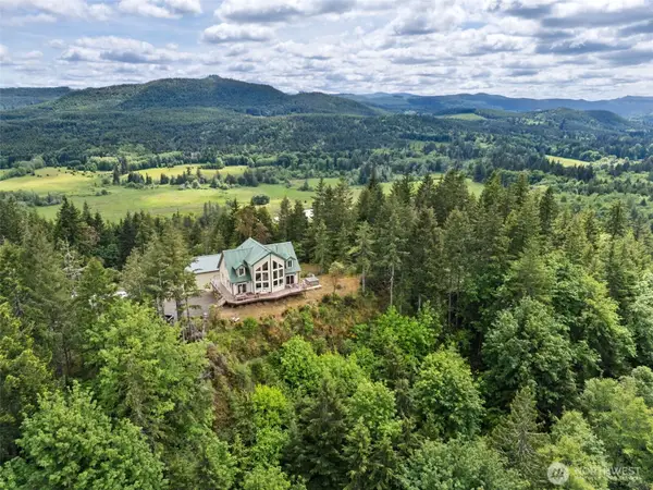 90 W Jeanne Saeger Park, Shelton, WA 98584
