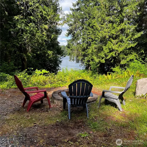 21950 Beachside Drive Se #97, Yelm, WA 98597