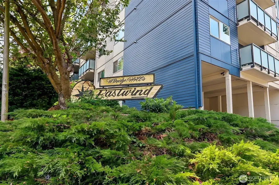 3711 26th Place W #306, Seattle, WA 98199 - #2