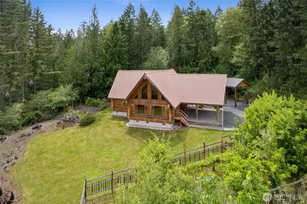 42323 22nd Avenue E, Eatonville, WA 98328