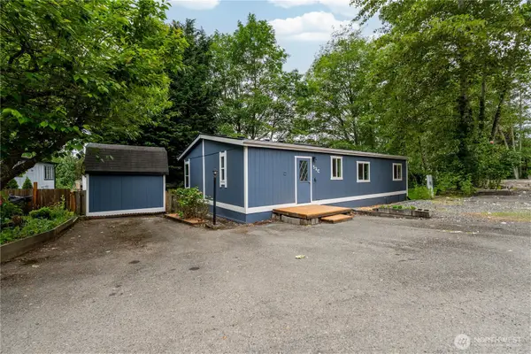 7701 Hardeson Road #52C, Everett, WA 98203