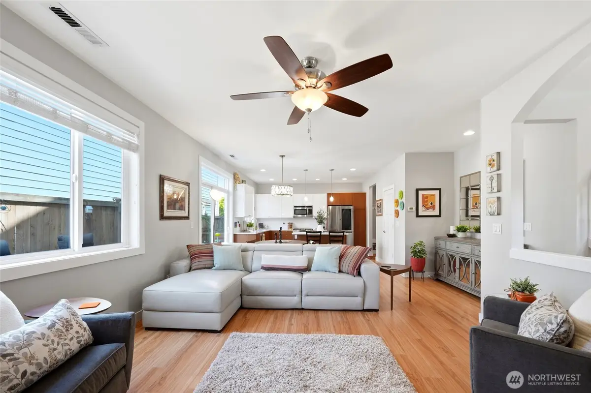 219 197th Street Se, Bothell, WA 98012 - #1