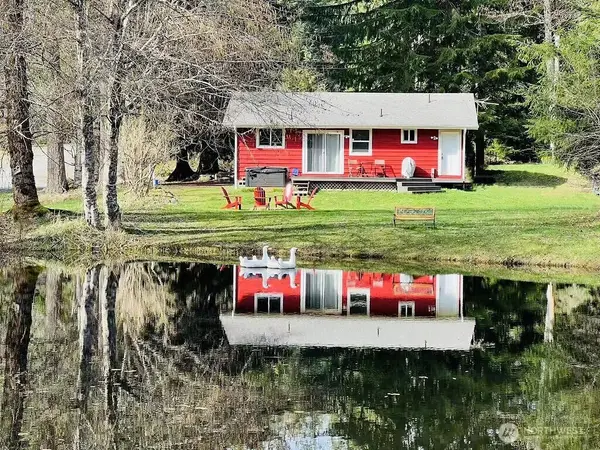 231 Paradise Drive, Ashford, WA 98304