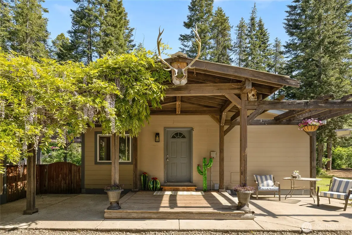 540 Hawthorn Lane, Easton, WA 98925 - #1