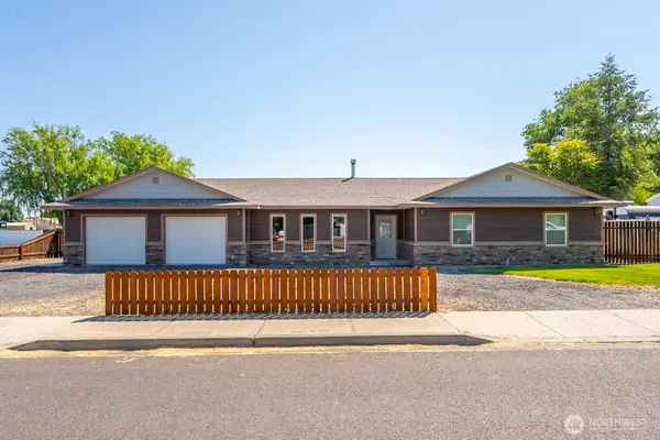 870 NW C Street, Ephrata, WA 98823