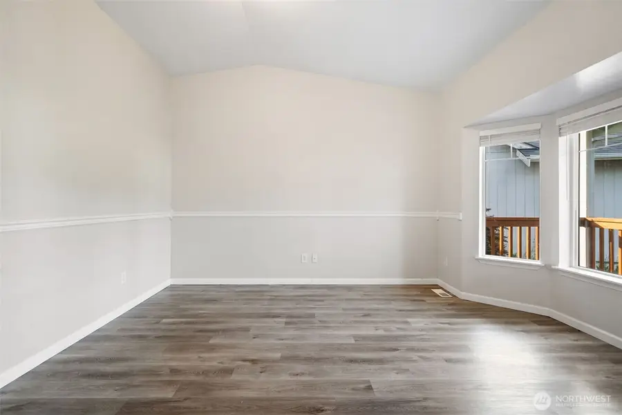 20322 86th Avenue Ct E, Spanaway, WA 98387 - #3