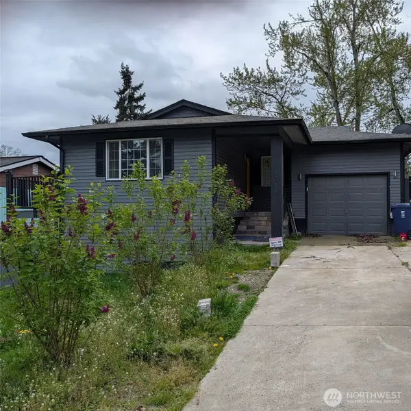 1216 E 60th, Tacoma, WA 98404
