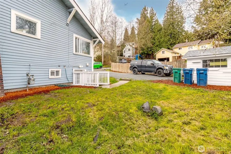 10033 Des Moines Memorial Drive S, Seattle, WA 98168 - #3