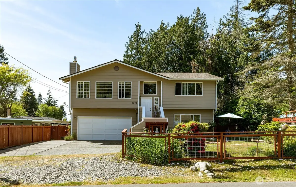1302 King Drive, Coupeville, WA 98239 - #1