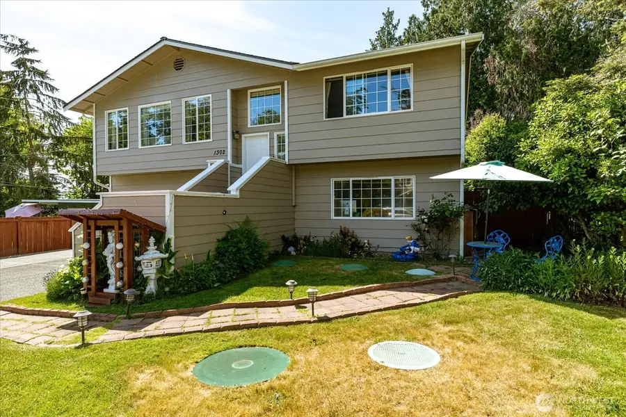 1302 King Drive, Coupeville, WA 98239 - #2