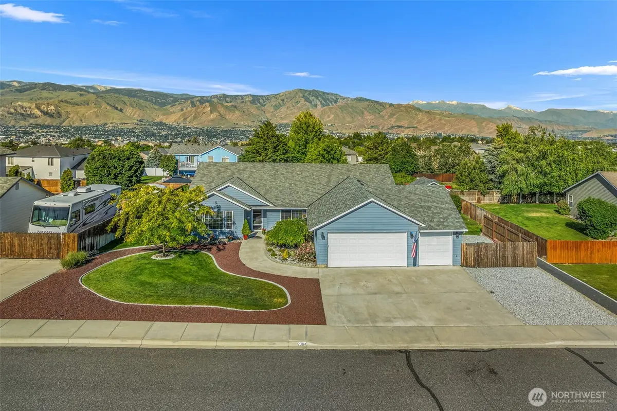 2384 Prairie Drive, East Wenatchee, WA 98802 - #1