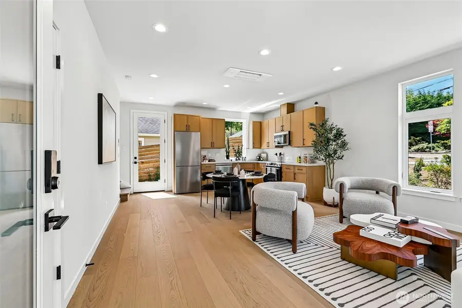 7324 7th Place Sw #A, Seattle, WA 98106 - #3
