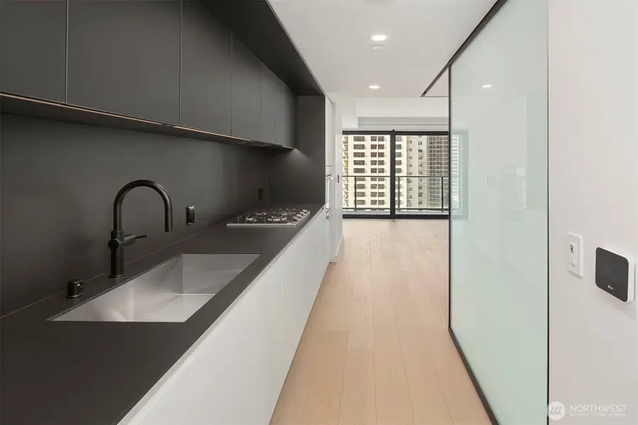300 Virginia Street #1113, Seattle, WA 98121 - #2